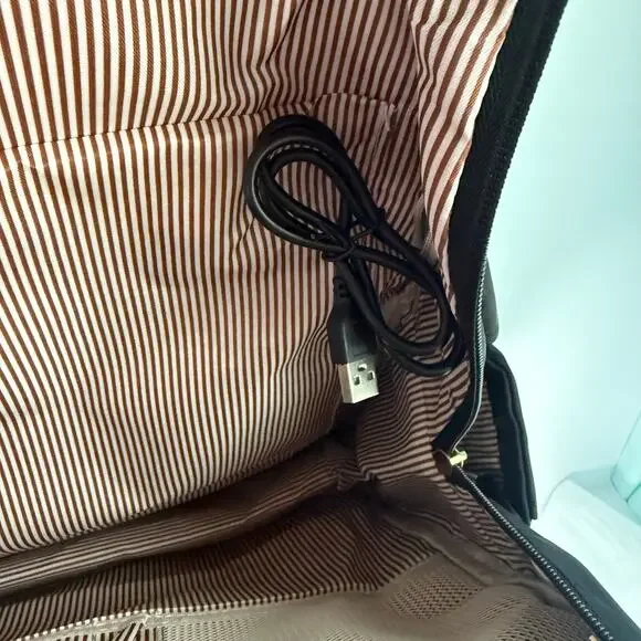 Nylon Laptop Backpack 15.6” USB Charging Port + Dust Bag New with tags - Picture 9 of 9